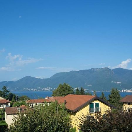 Amazing 3 Bedrooms Villa With Lavish Garden, Breathtaking Lake And Mountains View Luino Exteriör bild