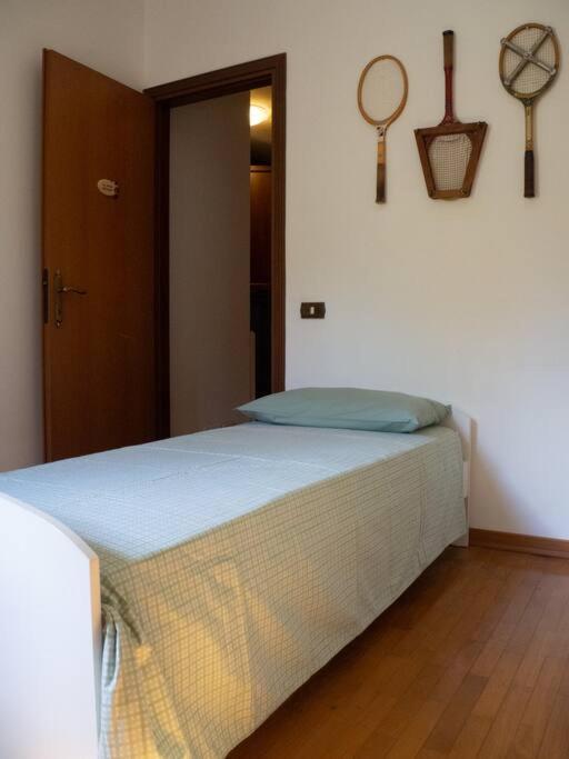 La Tua Villa Sul Lago - Casa Kollegger Luino Exteriör bild