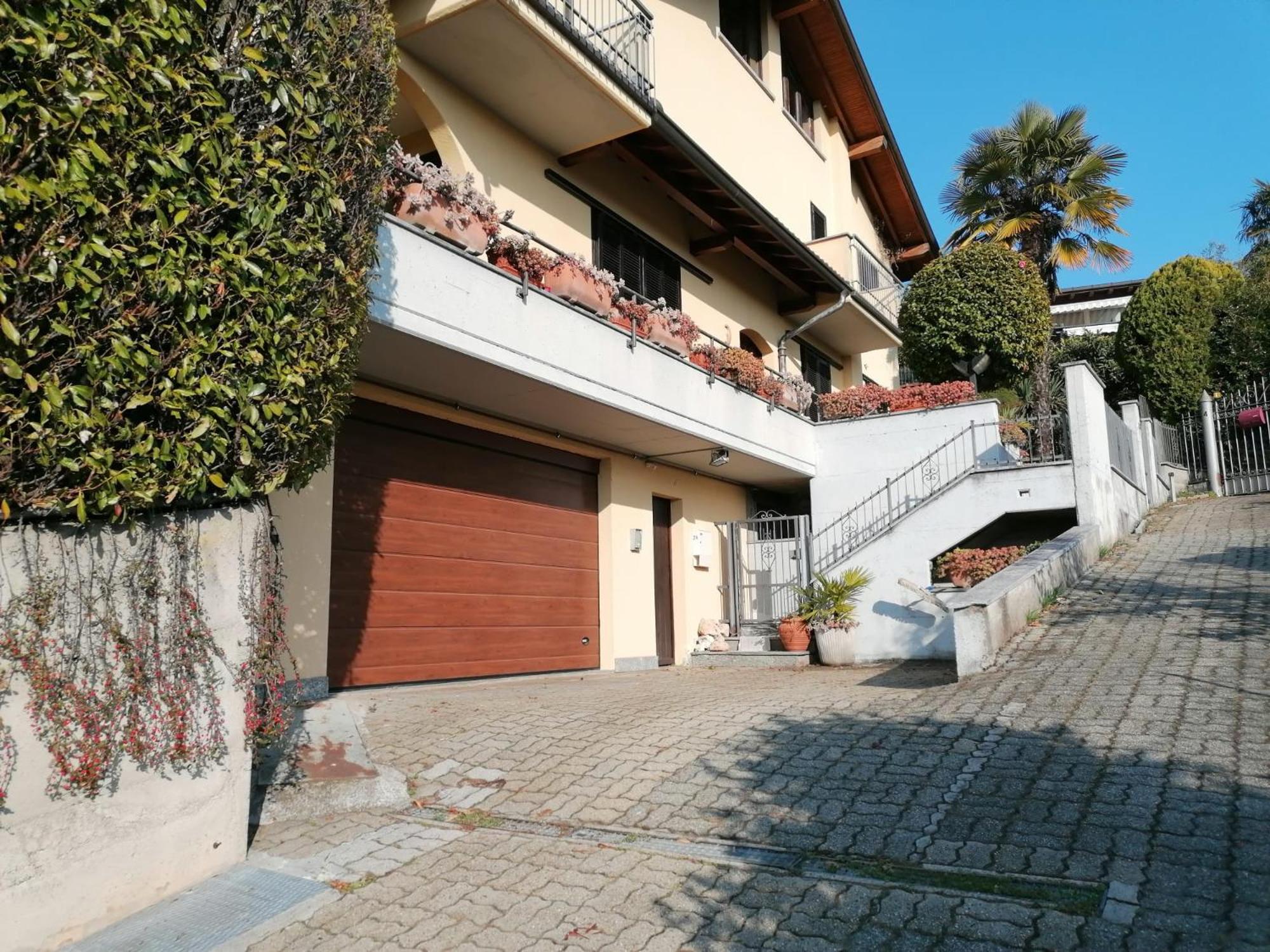 La Tua Villa Sul Lago - Casa Kollegger Luino Exteriör bild